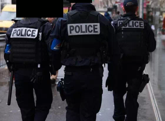 tenue_police_nationale